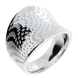 Ring illusion silver concave