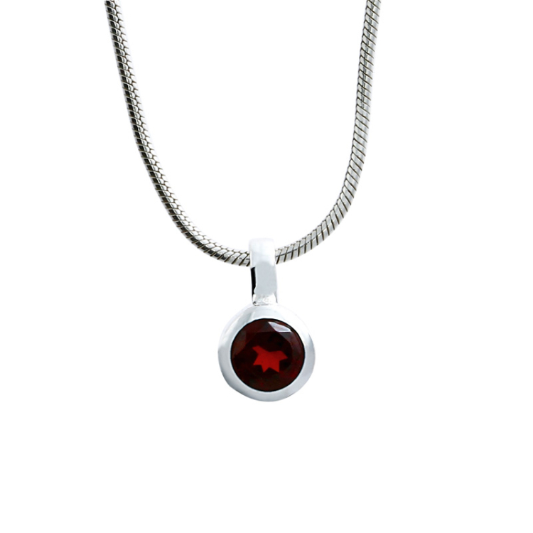 Pendant silver garnet round fac incl. chain 42 cm