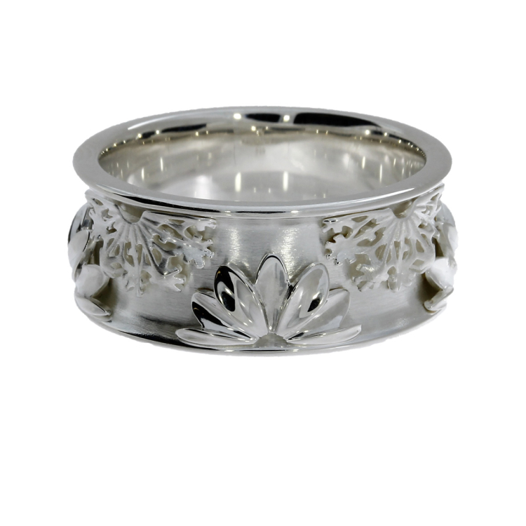 Ring silver steering motif   